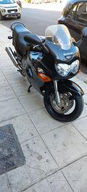 Suzuki GSX 750F