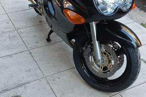 Suzuki GSX 750F