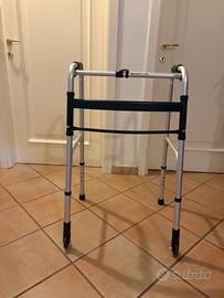 Deambulatore nuovo