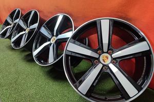 Cerchi Porsche Cayenne E-Hybrid Originali R22