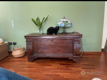 cassapanca antica