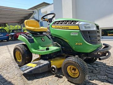 John Deere X125 trattorino rasaerba 