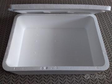 contenitore in polistirolo con coperchio 