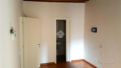 3 LOCALI A VENEZIA