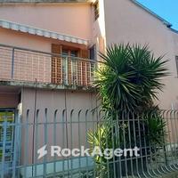 APPARTAMENTO CON TERRAZZO