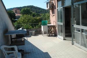 Casa ind.pendente pesaro centro 276 mq commerciali