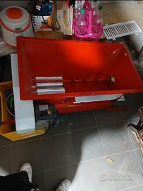 Piggitrice eletrica + 3 tinozzi