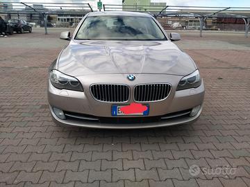 BMW 520D Touring allestimento Luxury