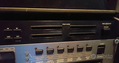 Roland U-110 Synth Expander PCM Sound Module