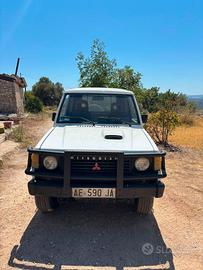Mitsubishi Pajero 2.5 TD (Turbo Diesel)