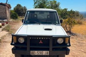 Mitsubishi Pajero 2.5 TD (Turbo Diesel)