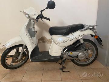 Aprilia Scarabeo 50 - usato - basso prezzo