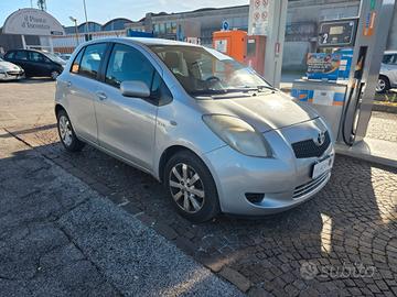 Toyota Yaris 1.4 D-4D 5porte con 254.000km Neopate