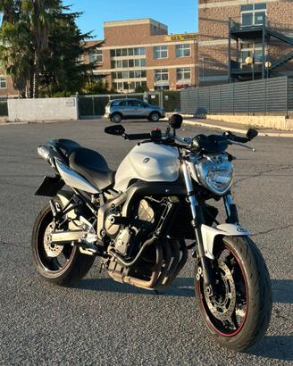 Yamaha FZ6 S2