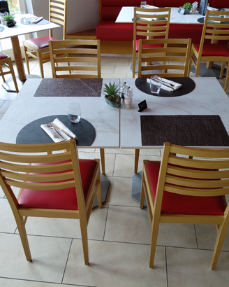 Ristorante tavoli panche