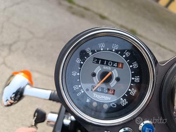 Triumph Bonneville T100