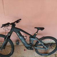Cube elettrica misura L full enduro 