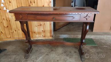 consolle vintage il legno scuro con cassetto 