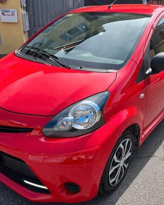 Toyota Aygo 1.0 12V VVT-i 3 porte Orange Connect
