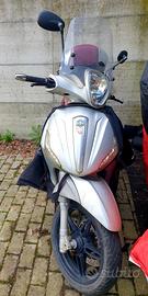 PERMUTO alla pari Beverly 350 Sport Touring 