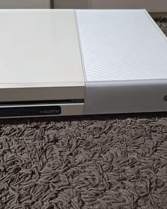 Xbox One fat bianca