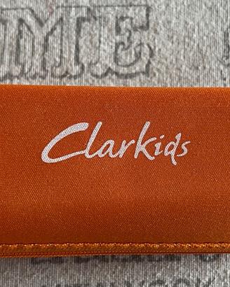 Custodia occhiali nuova  Clark modello Clarkids