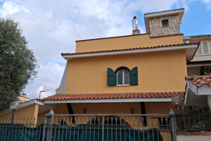 Villa indipendente per Studenti IMAT -posto auto