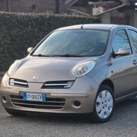 Nissan Micra 1.2i cambio automatico 