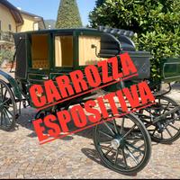 Carrozza per cavalli Landau 5 vetri espositiva