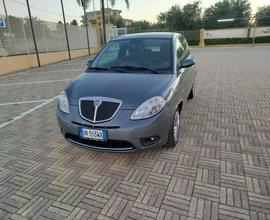 Lancia Ypsilon 1.2 Platino