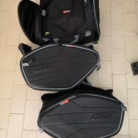 Borse moto givi