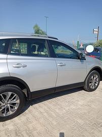 Toyota Rav4 Ibrida - 2017