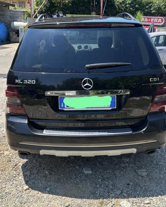 Mercedes w164