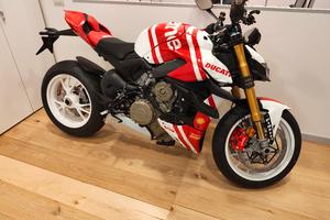 DUCATI STREETFIGHTER V4