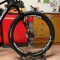 Coppia di ruote in carbonio Miche K1