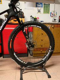 Coppia di ruote in carbonio Miche K1