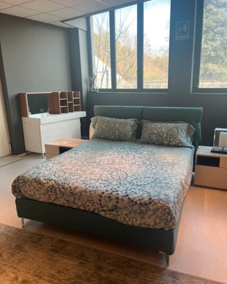 Letto imbottito 160x200