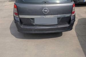 Opel zafira 1.9
