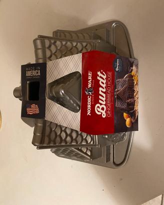Stampo Nordic Ware Casetta
