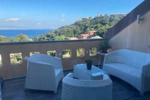 Attico / Mansarda di 70 m² con 3 locali a Arenzano