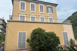 Villa di 640 m² con più di 5 locali e box auto dop