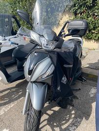 Kymko People s200i 1100km 06/2024 - pari a nuovo