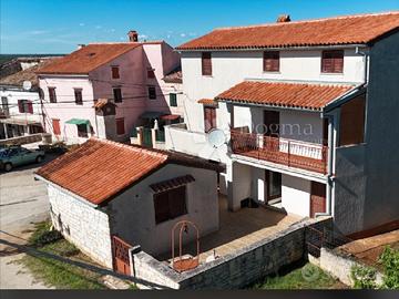 Casa bifamiliare in Istria Pola Croazia