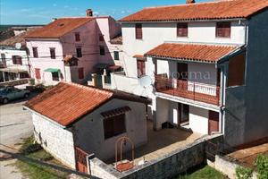 Casa bifamiliare in Istria Pola Croazia