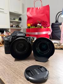 Sony alpha 7III con obiettivi 50 mm 1.8 e 28 70 mm