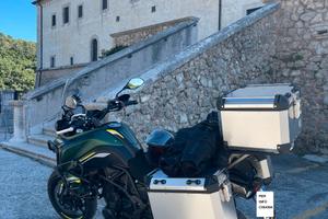 BENELLI TRK 702 STRADALE