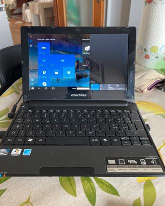 Netbook Emachines e M350-10.1/1G molto bello