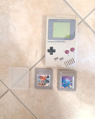 Game Boy Classic DMG - 01 con giochi