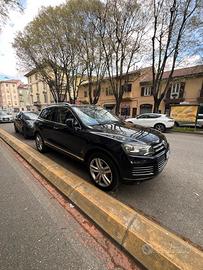 Macchina touareg V6