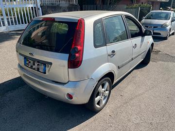 Ford Fiesta 1400 TDCI